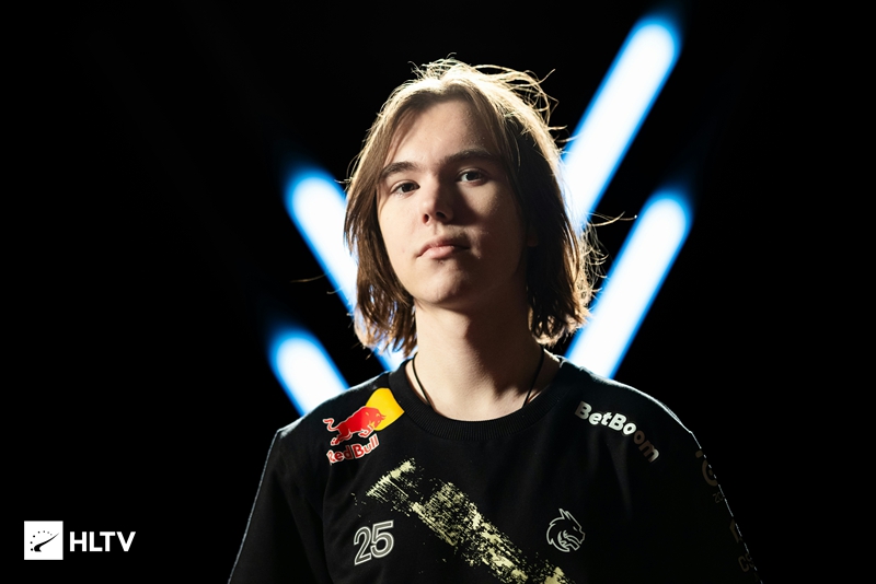 来努力从转 来努力从转