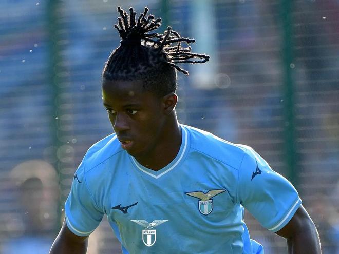 球迷还是竞 球迷还是竞