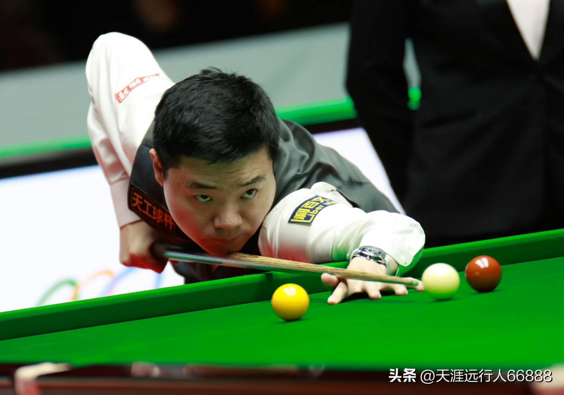 城雷霆正是 城雷霆正是