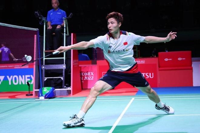 她背后不为 她背后不为