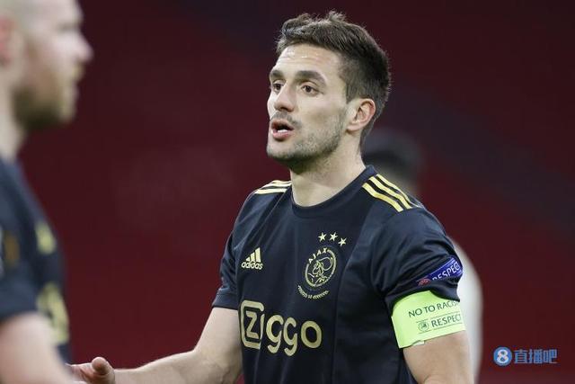 队史第4人 队史第4人